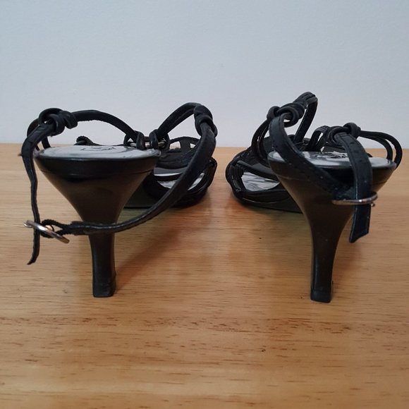 Carlos Santana fandango black heels sandals - Picture 5 of 7